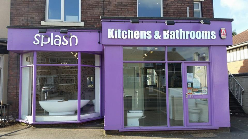 Splash bathrooms storefront